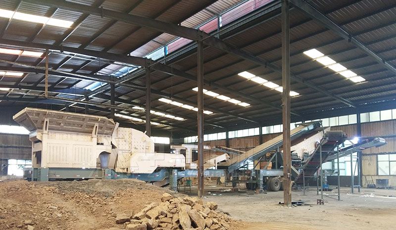 移动式建筑垃圾破碎站